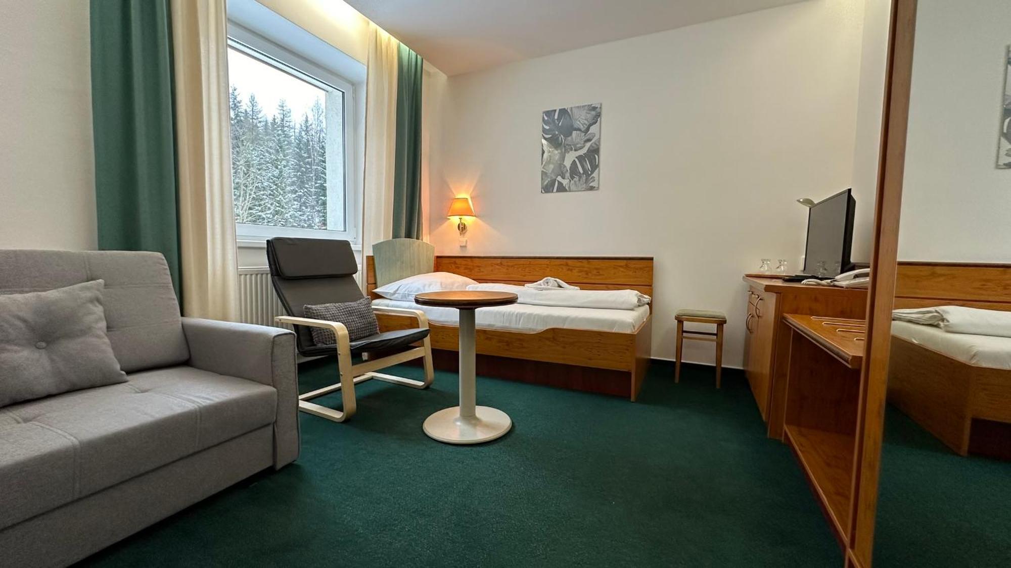 Interhotel Montana Špindlerŭv Mlýn Buitenkant foto