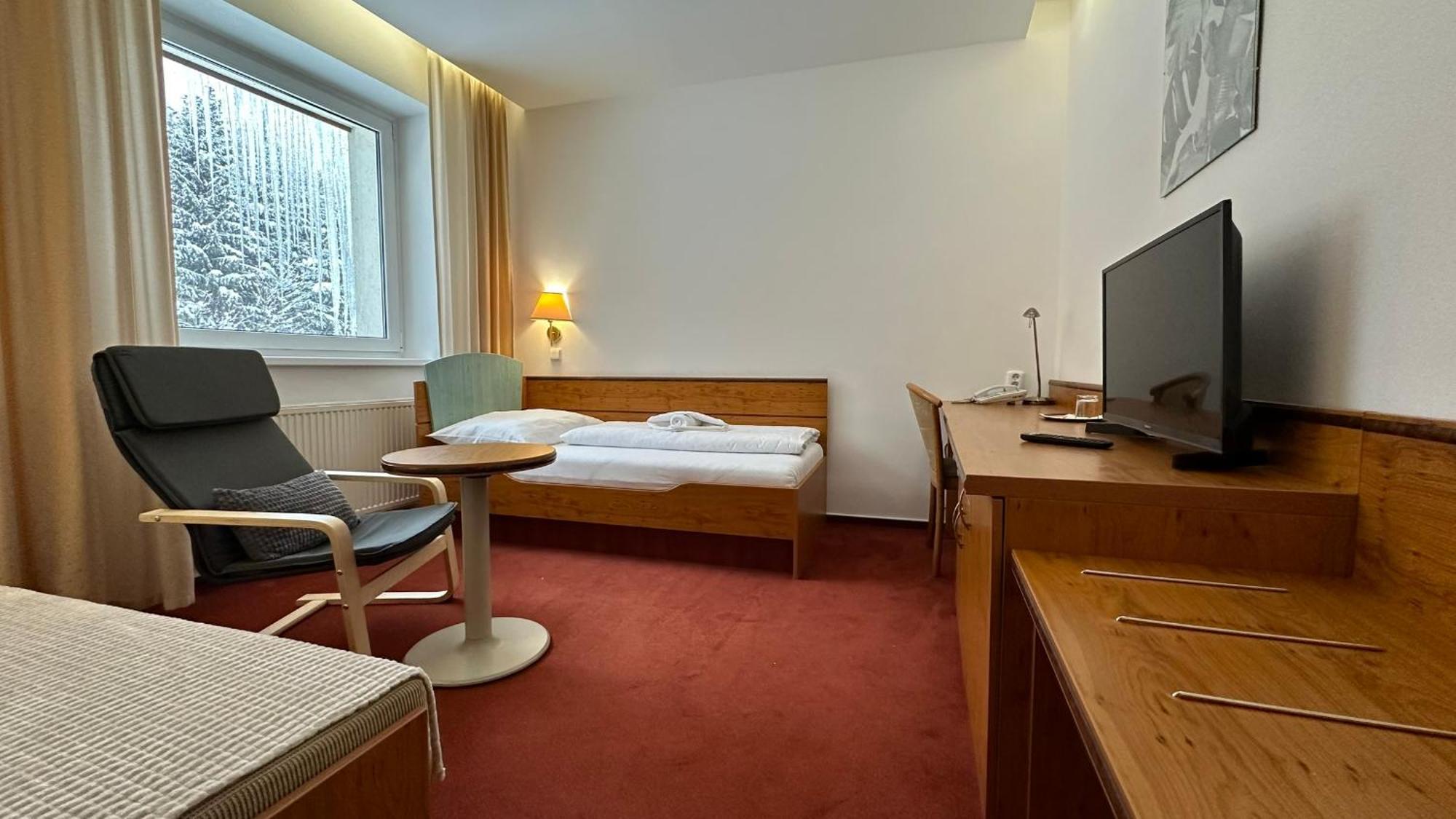 Interhotel Montana Špindlerŭv Mlýn Buitenkant foto